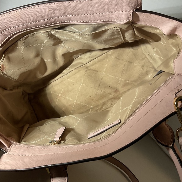 Michael Kors Selma Medium Top Zip Satchel Leather Crossbody and Wallet Set - Picture 8 of 16